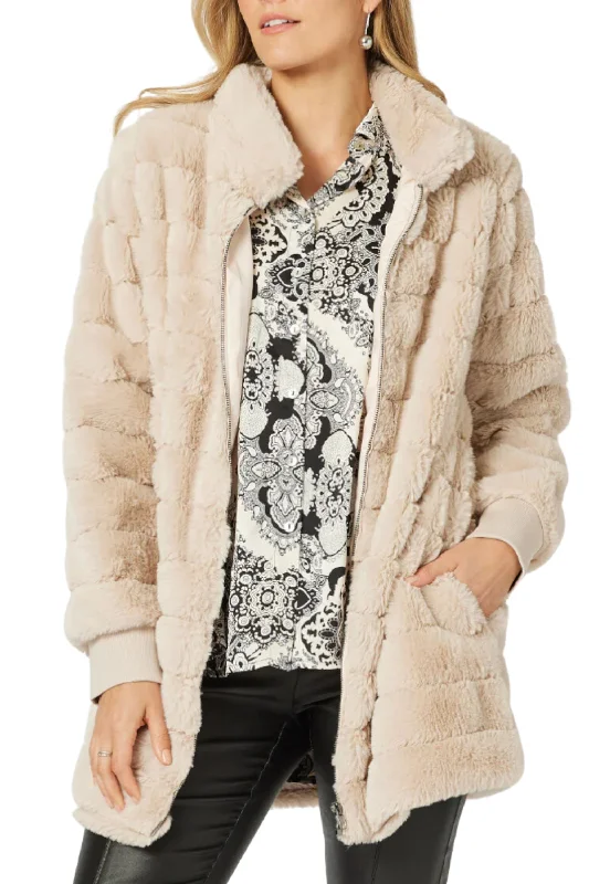 sustainable women's coatsPRINCESS FAUX FUR JACKET - 44809HV