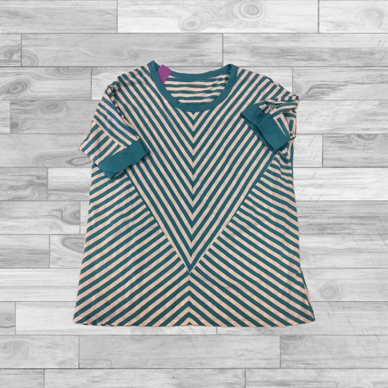 women's tops for those who seek both style and comfortTop Short Sleeve Basic By Woman Within In Striped Pattern, Size: M