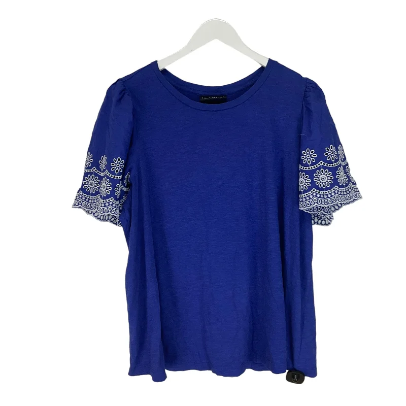 women's tops for maximalist fashion loversTop Short Sleeve By Lane Bryant In Blue, Size: L