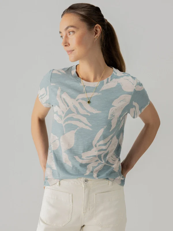 elegant women's topsThe Perfect Tee Shadow Palms