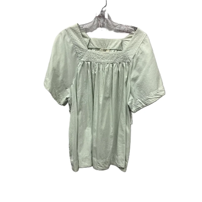 women's tops for those who want to create stylish and put-together outfits without spending a fortuneTop Short Sleeve By Easel In Green, Size: S