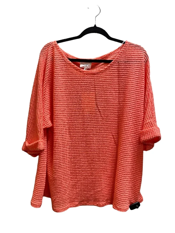 women's tops for those who want to wear pieces that are both comfortable and stylishTop Short Sleeve By Andree By Unit In Coral, Size: 1x