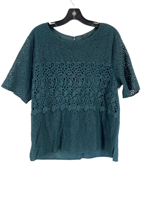 women's tops for those who want to stay cool and chic during warmer weatherTop Short Sleeve By Ann Taylor In Green, Size: Xl