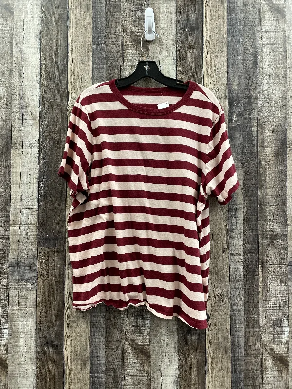 women's tops for those who want to create outfits that are both trendy and timelessTop Short Sleeve Basic By Old Navy In Striped Pattern, Size: Xxl