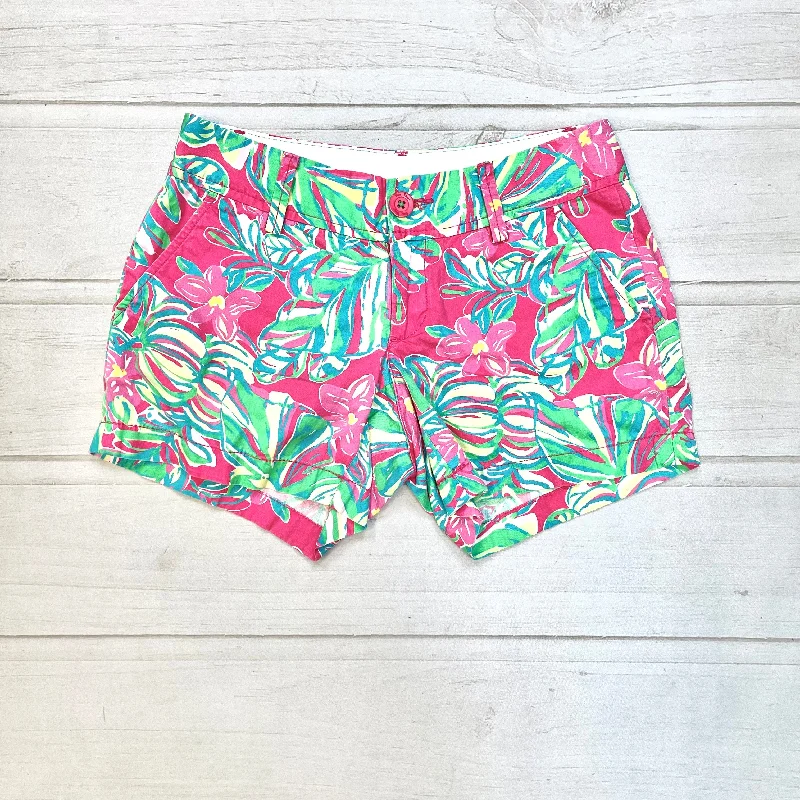 women's below-the-knee shortsShorts Designer By Lilly Pulitzer  Size: 0