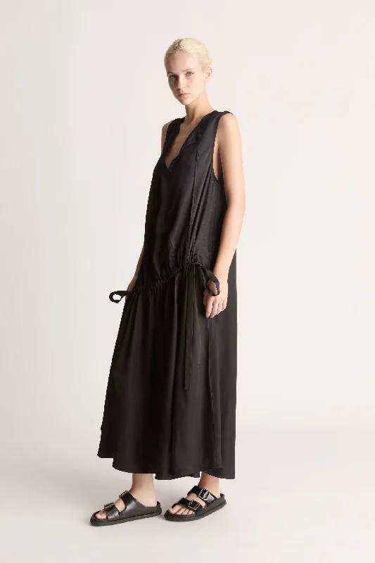 Peter Pan Collar DressSimone Maxi Dress