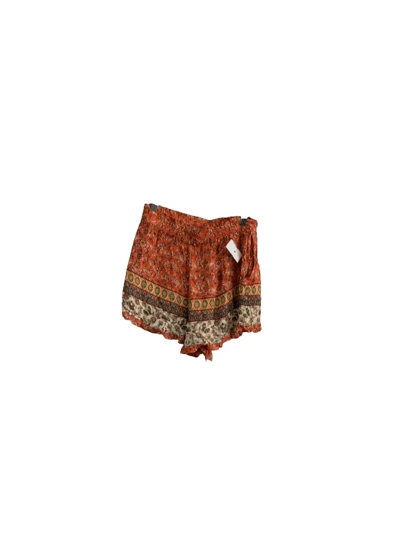 women's convertible shortsShorts By Angie  Size: L