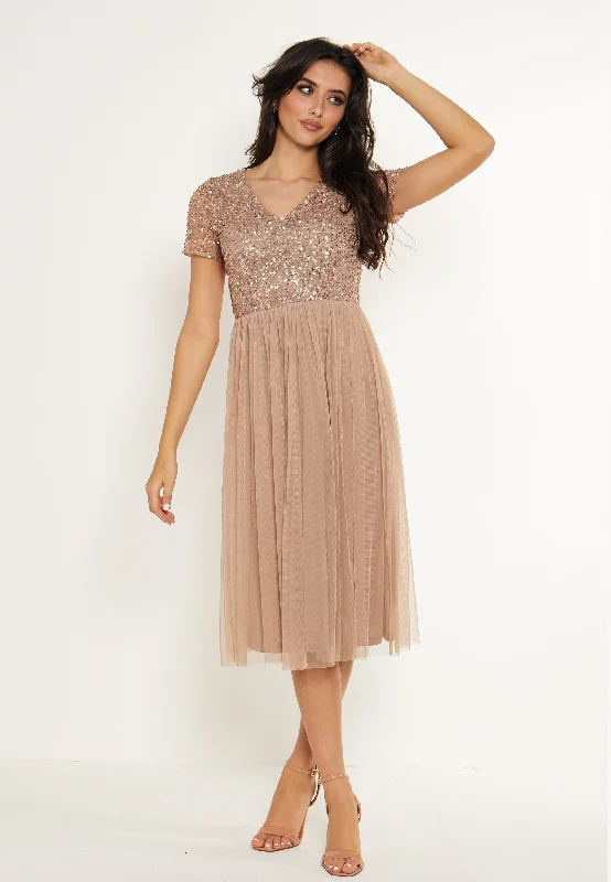 Chic DressEmbellished Sequin Baby Doll Midi Dress in Taupe