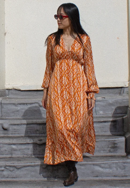 Neon DressV-Neck Long Sleeve Midi Dress in Orange Print